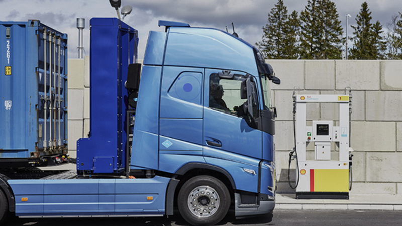 Hydrogen Big Rigs: Fuel Cell Electric Trucks Emerging as a Viable Climate Solution